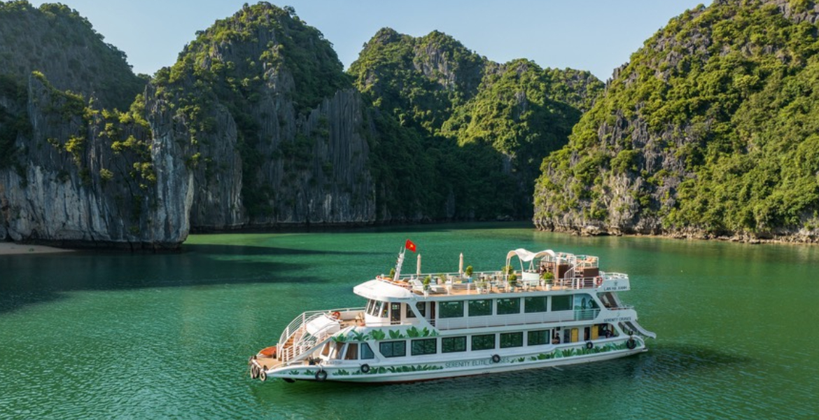 Lan Ha Bay and Cat Ba Island Day Trip from Hanoi